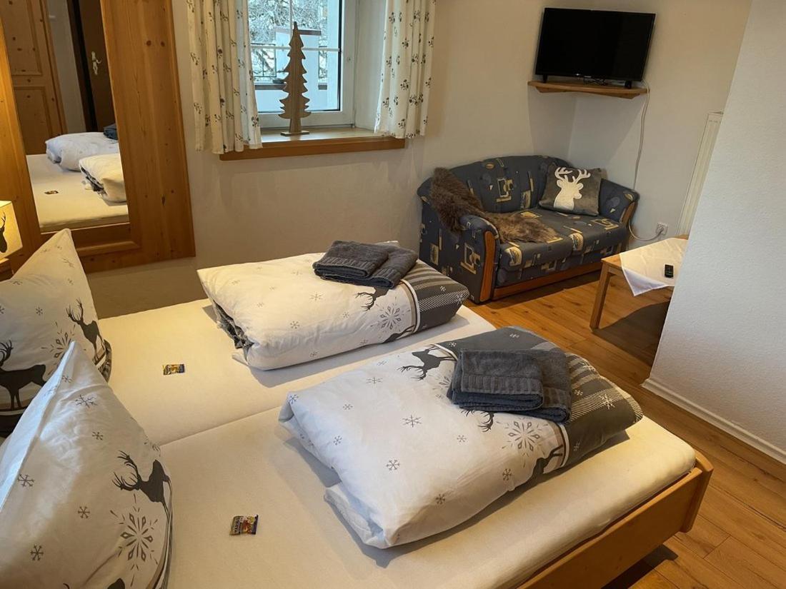 Hotel Almrausch Reit im Winkl Esterno foto